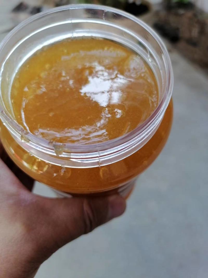 农家自家自产自销蜂蜜，天然无添加保证质量