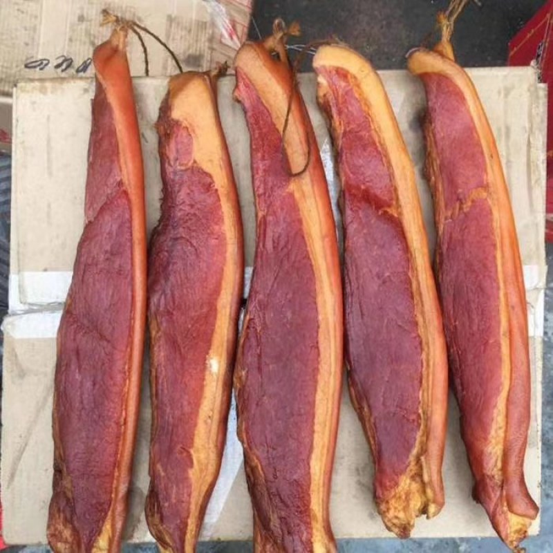 烟熏偏肥腊肉(厂家直供每天能供应30吨。支持一件代发