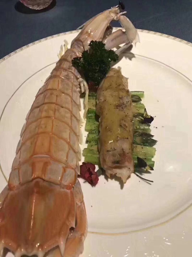 高品质皮皮虾，每个都带膏富贵虾，肉质鲜嫩。现货批发