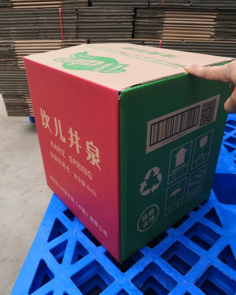 厂家批发日产15万纸箱包装材料水果纸箱快递包装胶带珍珠棉