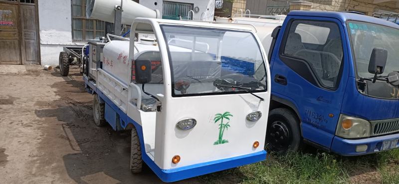 洒水车，二手洒水车，三轮洒水车