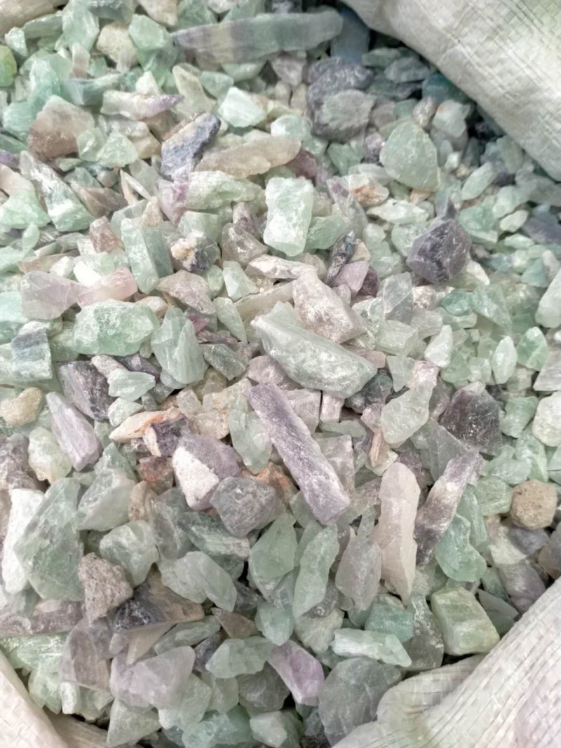 紫石英矿石中药材含量好价格优，整件包邮！