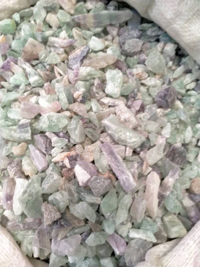 紫石英矿石中药材含量好价格优，整件包邮！