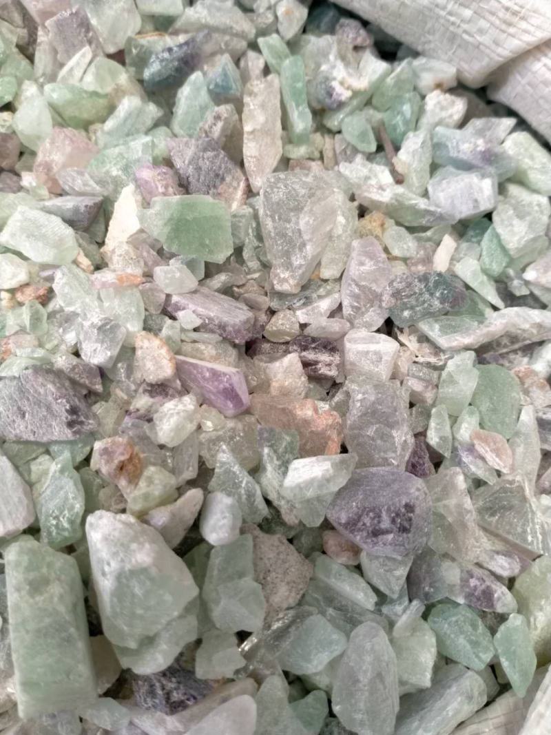 紫石英矿石优质中药材！大货供应含量好价格优。