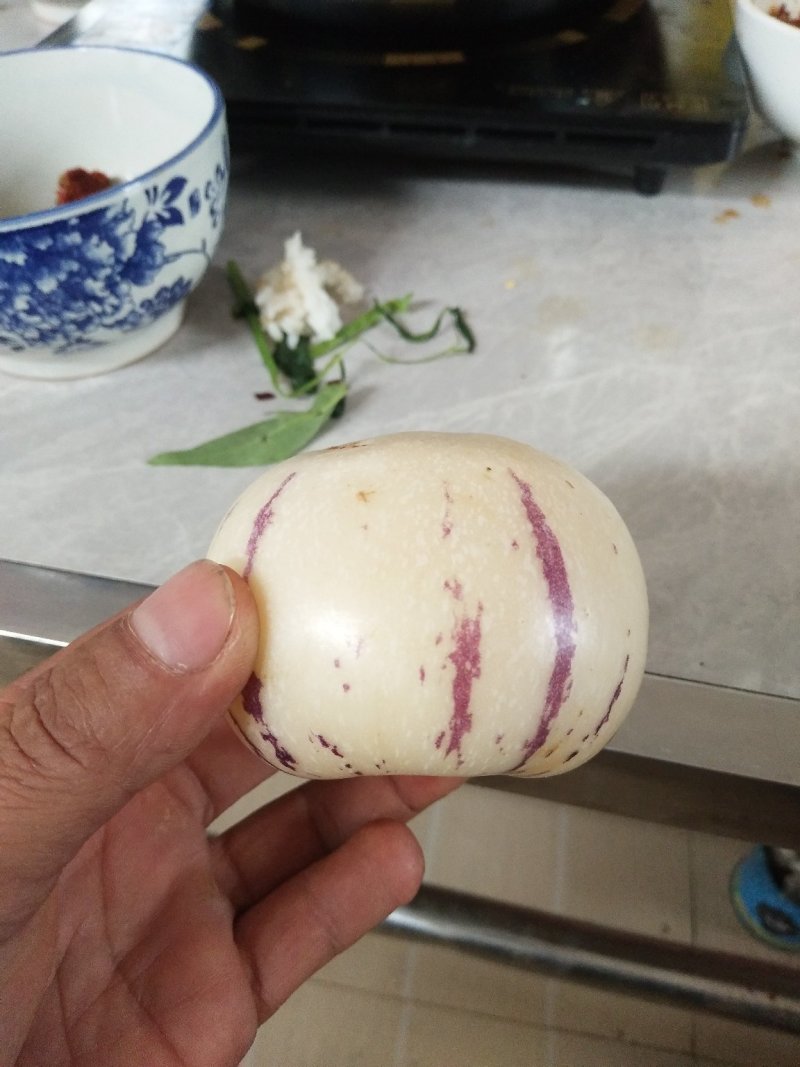 石林人参果上市中，货源充足。