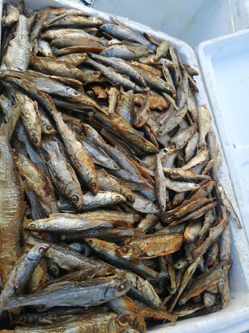 鱼干餐条小白条河鱼干烟熏