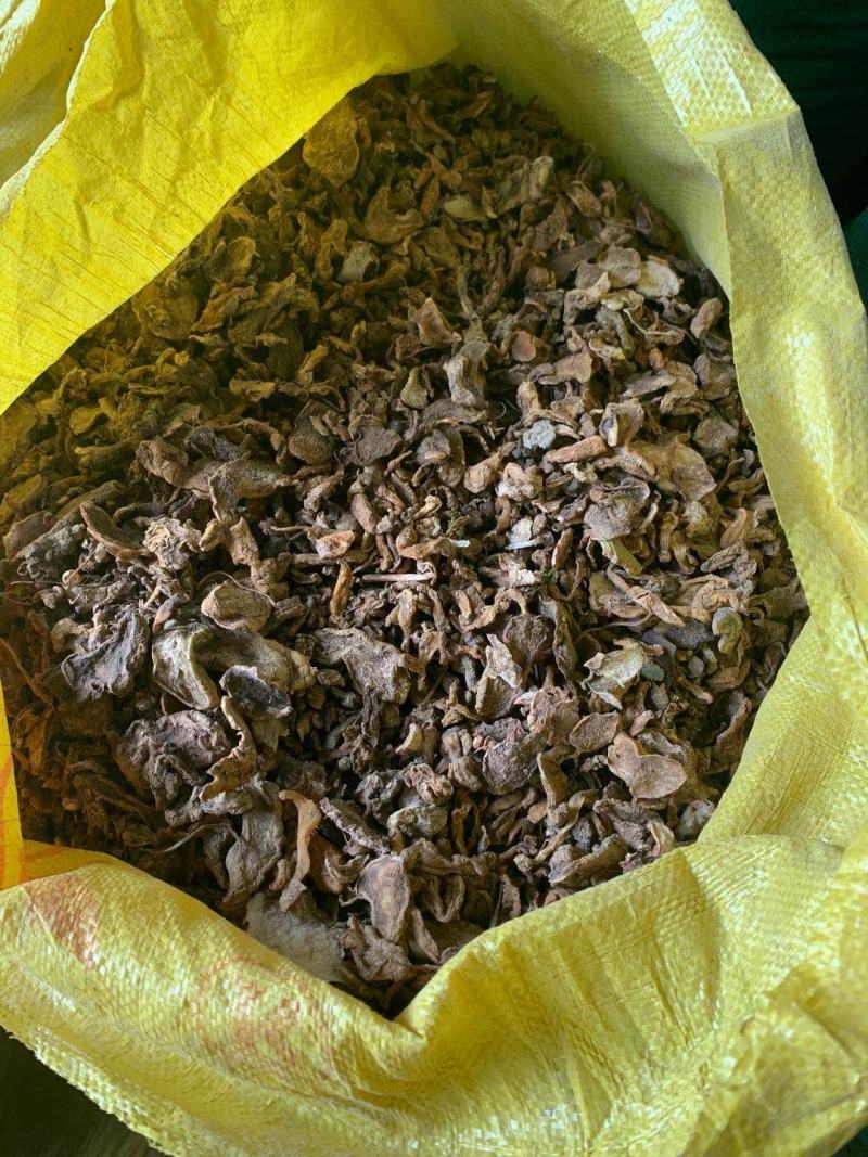 黄精统片云南产区野生甜黄精药厂投料货一手货源