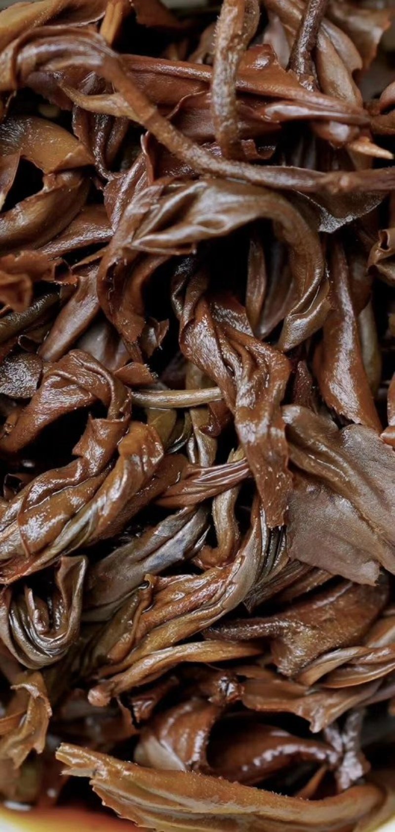 普洱古树红茶，茶饼已经压好欢迎品尝！