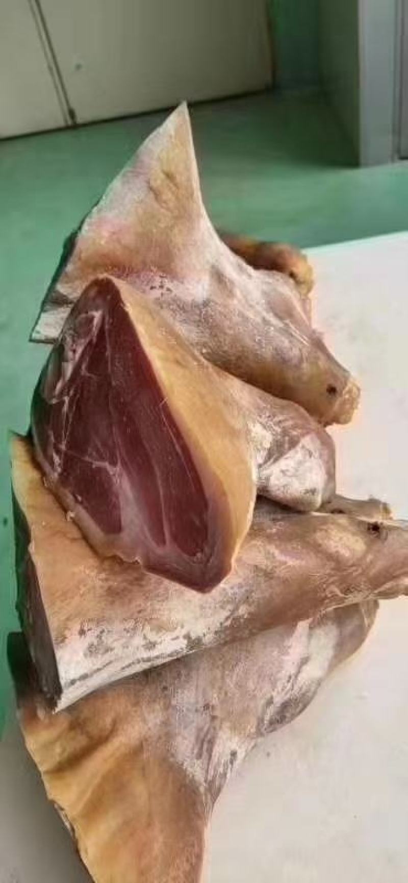 【火爆】云南正宗宣威火腿干度好价格美丽日赚千元