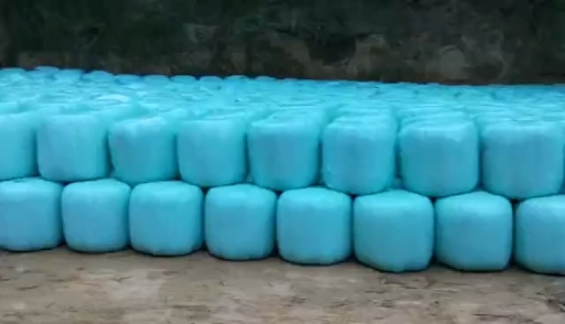 青储玉米秸秆打捆机，全自动打捆包膜机