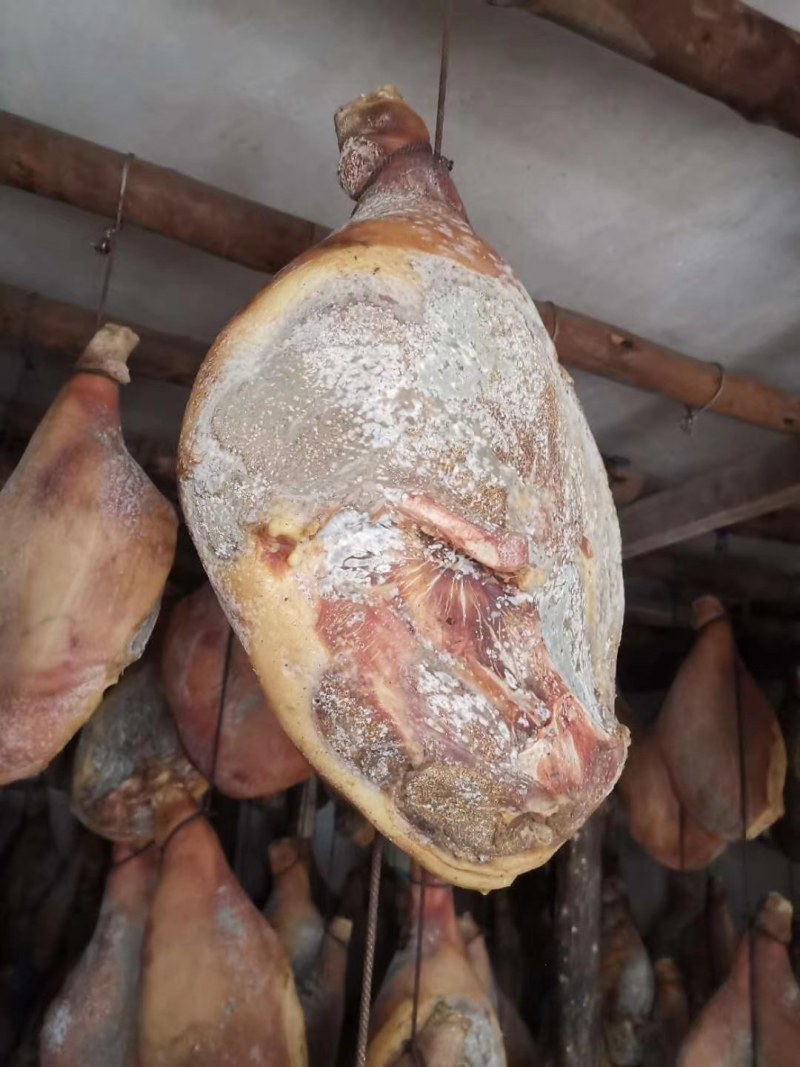地摊暴利产品跑江湖热卖货源云南火腿厂家一手货源