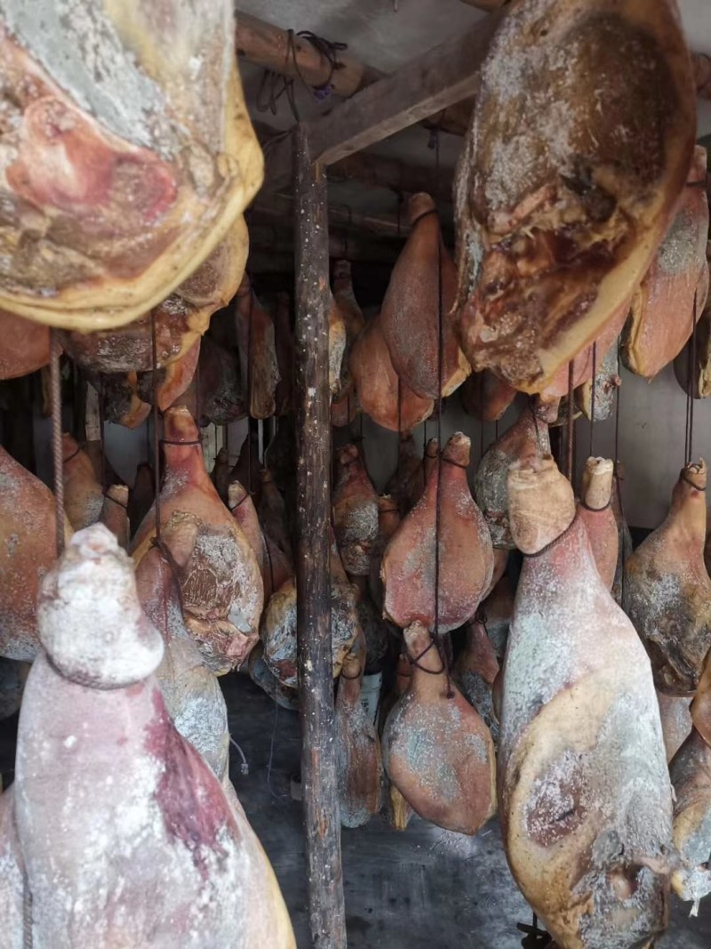 地摊暴利产品跑江湖热卖货源云南火腿厂家一手货源