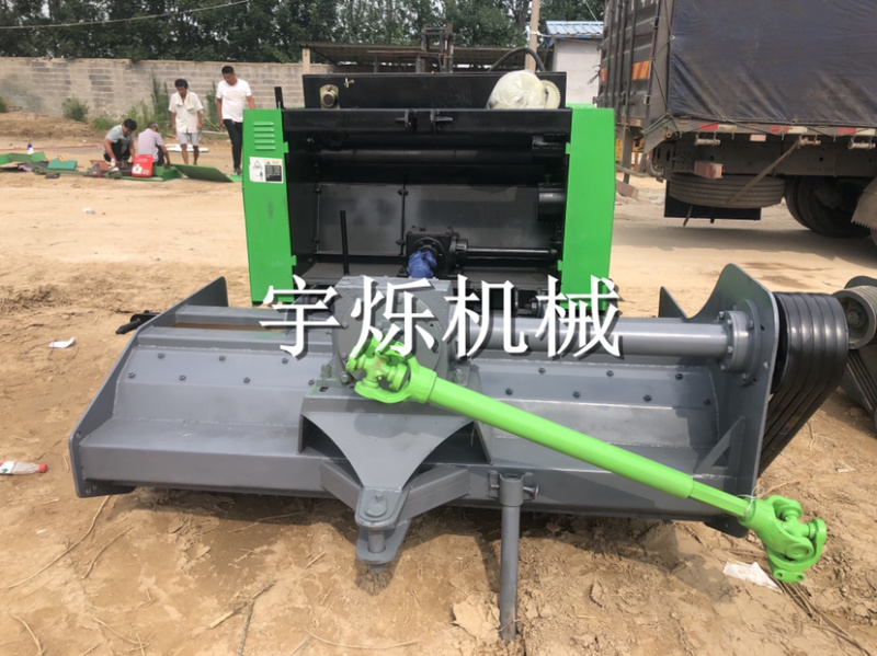 秸秆粉碎滤土揉丝打捆机，捡拾打捆机，秸秆回收再利用