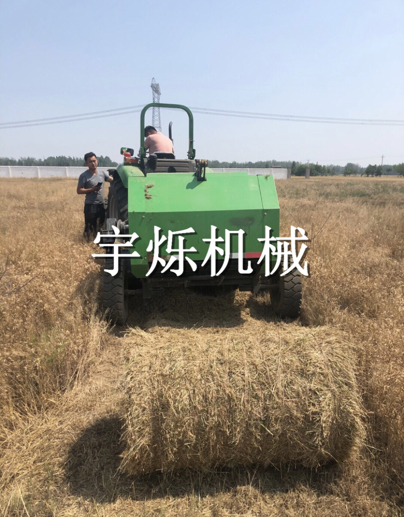 秸秆粉碎滤土揉丝打捆机，捡拾打捆机，秸秆回收再利用