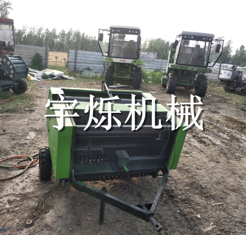 秸秆粉碎滤土揉丝打捆机，捡拾打捆机，秸秆回收再利用