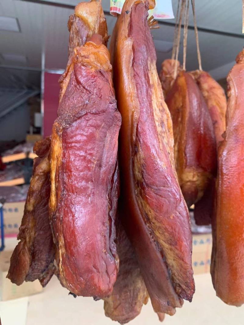 正宗农家烟熏腊肉江湖地摊暴利热卖产品，便宜腊肉