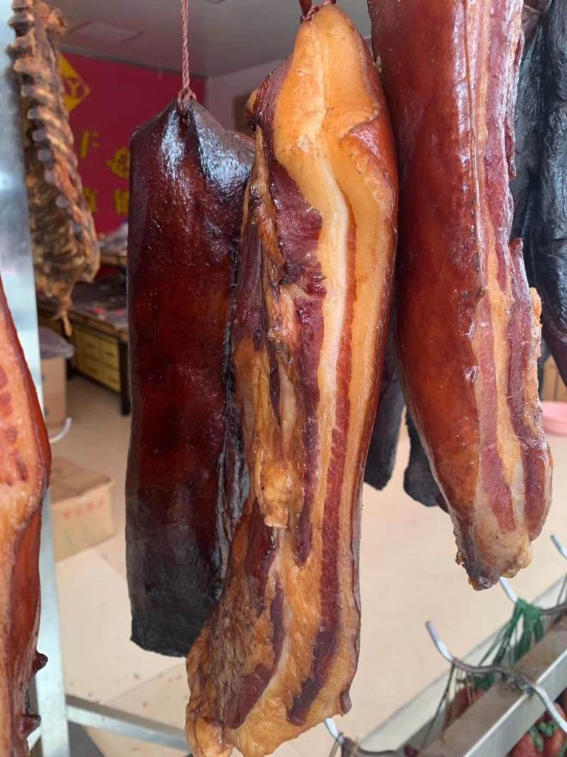正宗农家烟熏腊肉江湖地摊暴利热卖产品，便宜腊肉