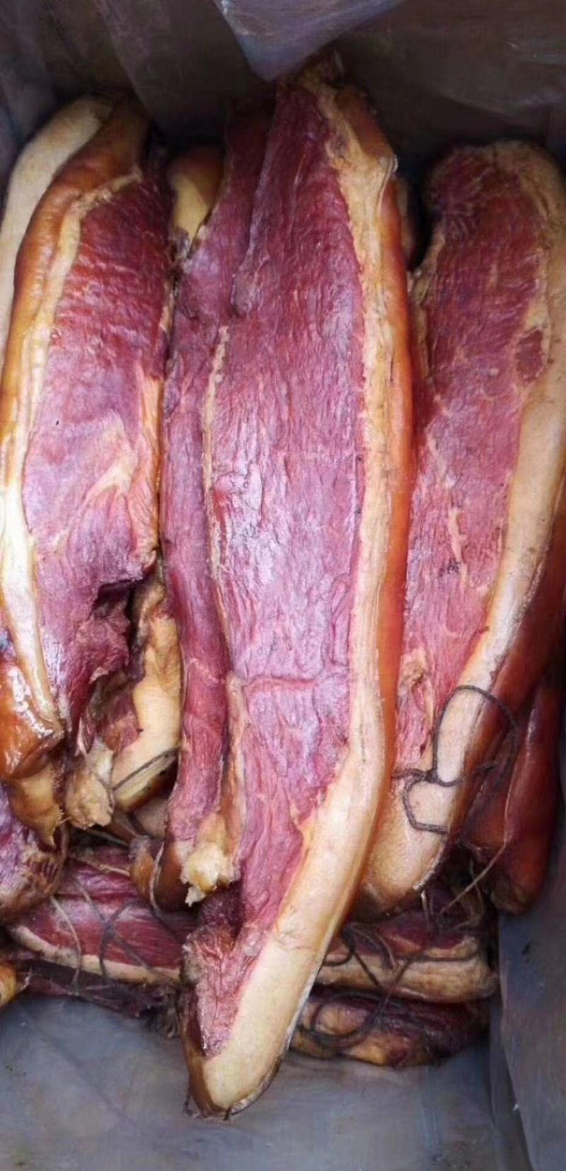 正宗农家烟熏腊肉江湖地摊暴利热卖产品，便宜腊肉