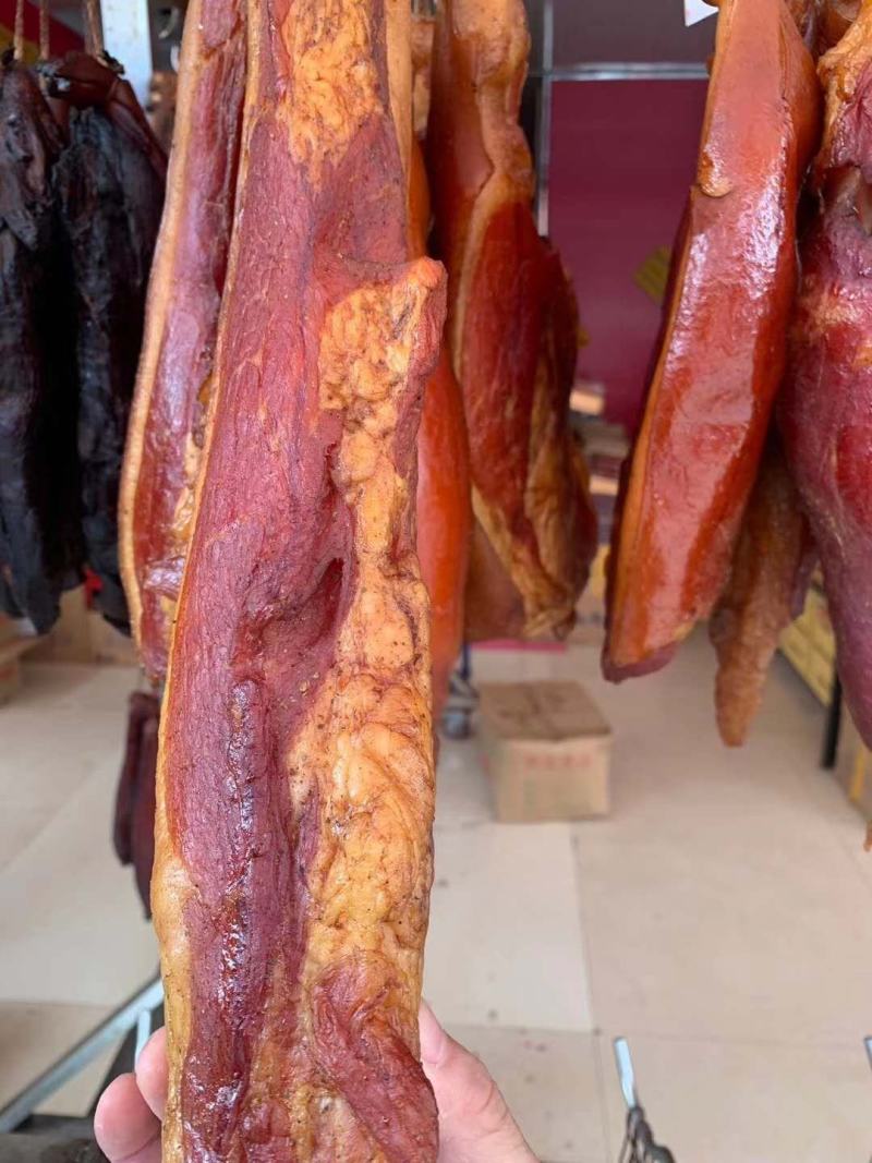 正宗农家烟熏腊肉江湖地摊暴利热卖产品，便宜腊肉