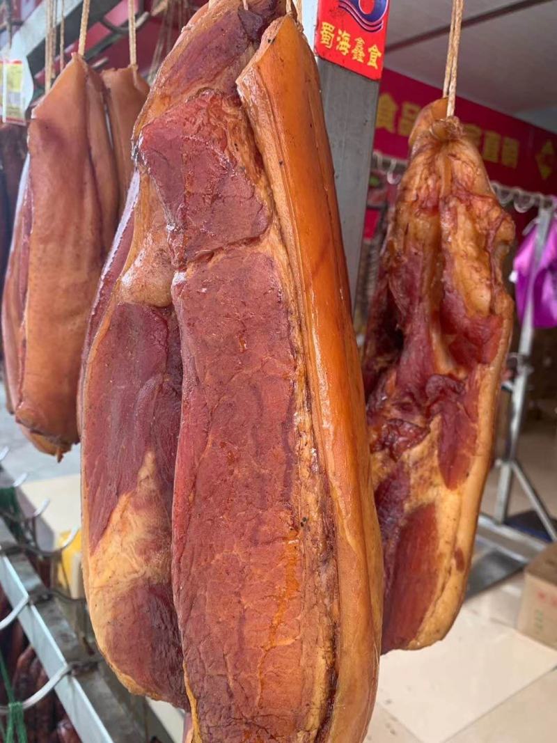 正宗农家烟熏腊肉江湖地摊暴利热卖产品，便宜腊肉