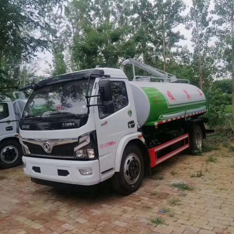 国六东风多利卡五立方吸粪车