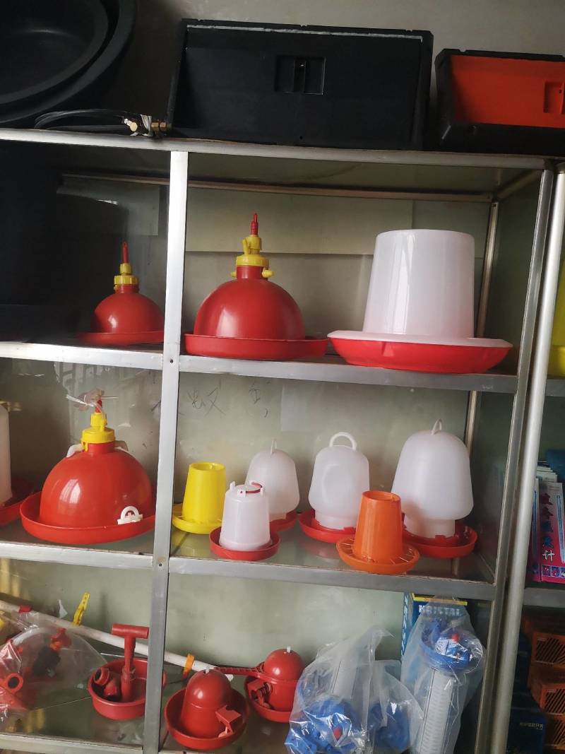 鸡鸭食槽水槽自动家禽饮水器厂家直销