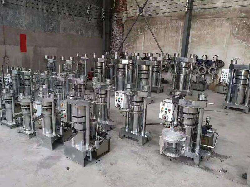 新款液压榨油机香油机厂家直销油坊专供便携立式全自动