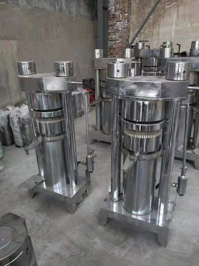 新款液压榨油机香油机厂家直销油坊专供便携立式全自动