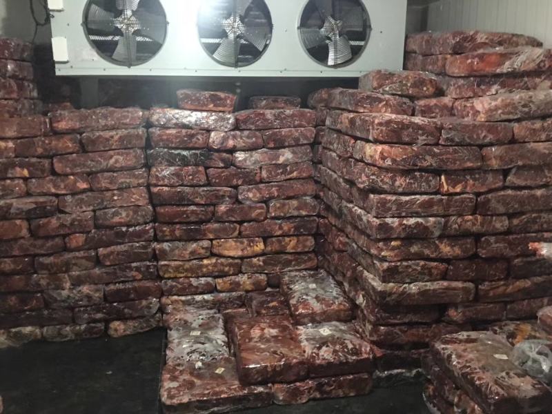阿坝州正宗冻牦牛肉，假一赔十，有需要的老板欢迎咨询