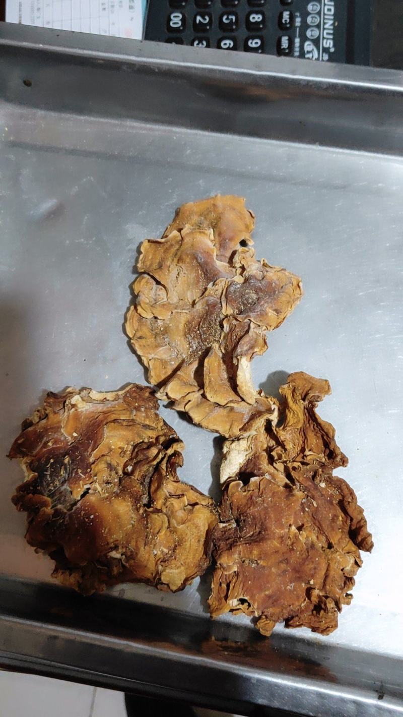 榆耳，烘干片，个大肉厚，非诚勿扰！