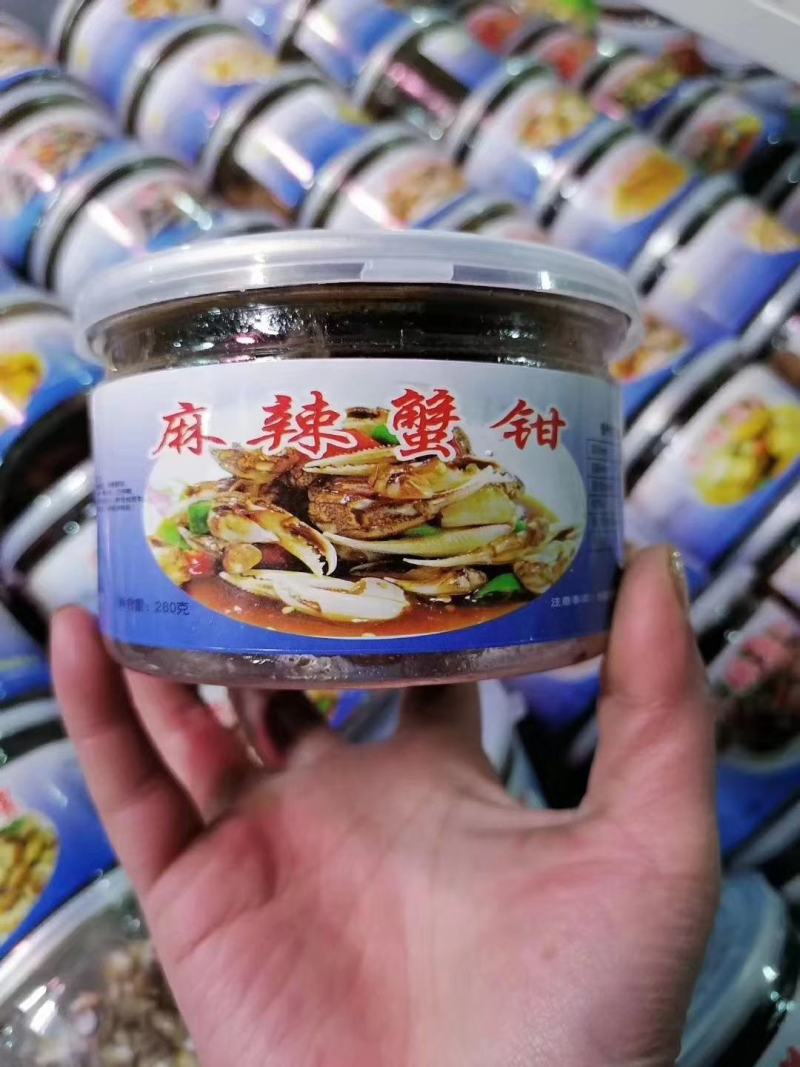 麻辣小海鲜280克*12瓶，虾尾，鱼肚，八爪，鲍鱼，花螺