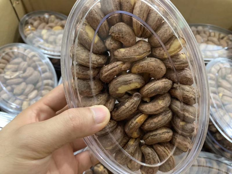 特级盐焗腰果，颗颗饱满！