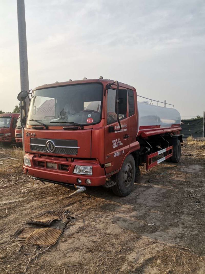 改装洒水车3至15立方东风洒水车厂家直销