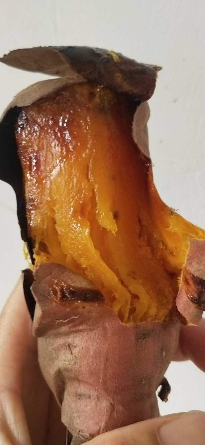 烟蜜薯口感软糯甜烤块中块，小薯