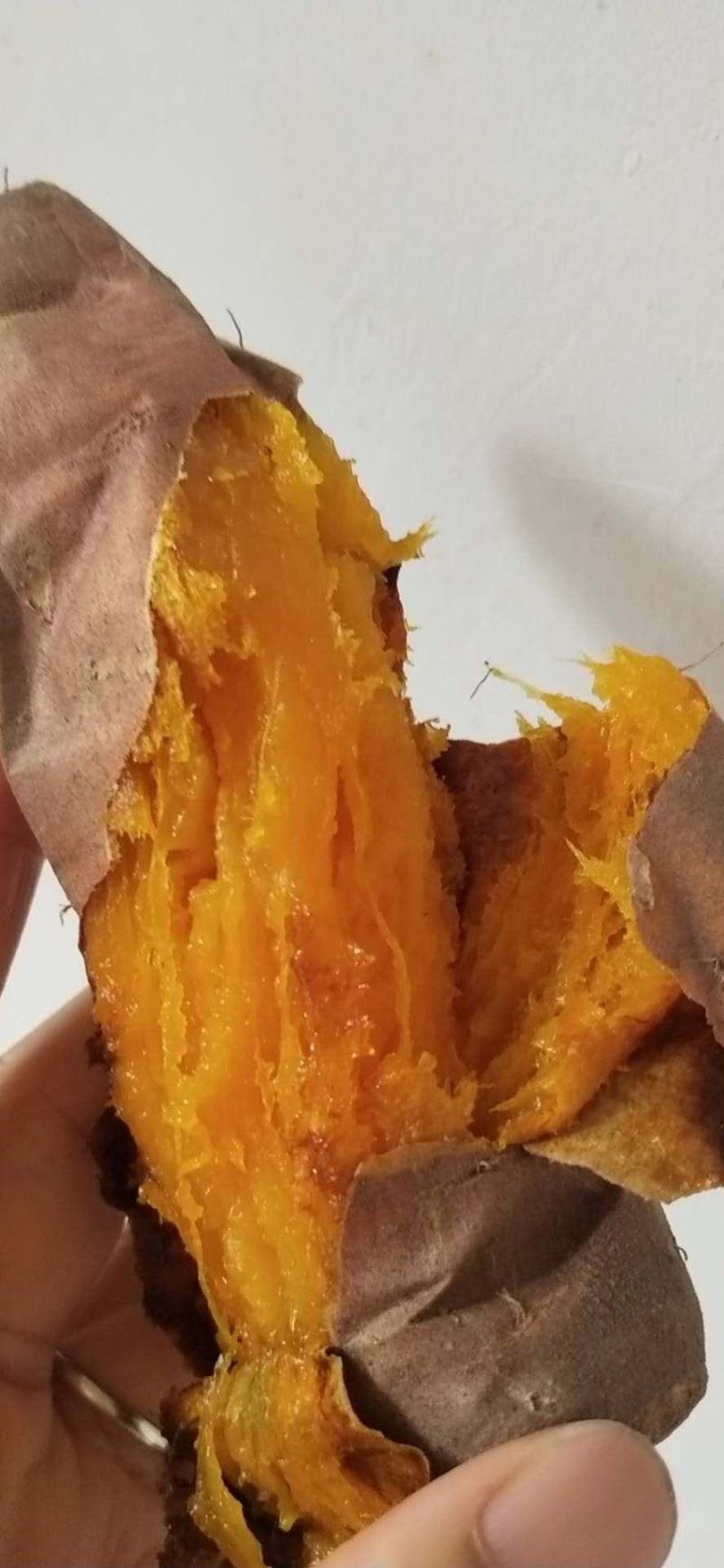 烟蜜薯口感软糯甜烤块中块，小薯
