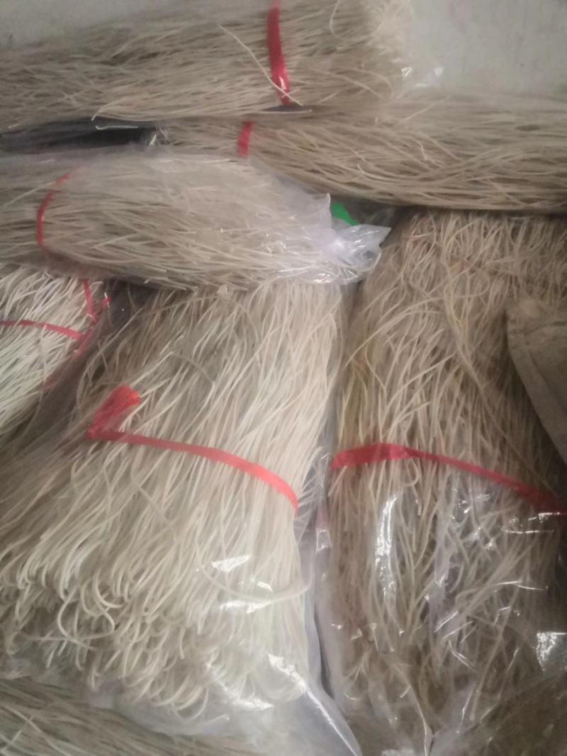 纯土豆粉条，自己加工，绿色产品