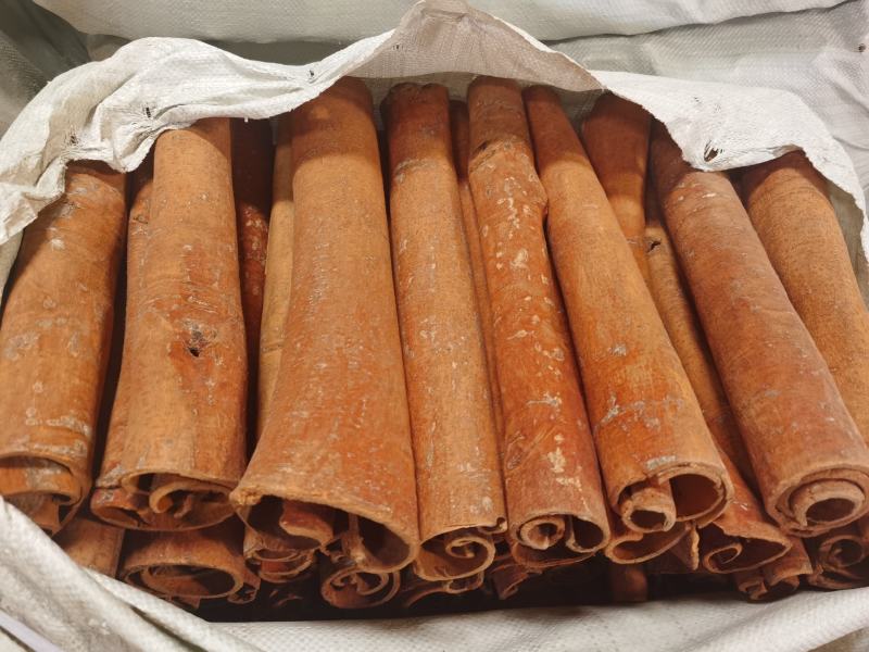 桂心刮皮桂通大红桂皮刮皮通去皮桂皮500克新的