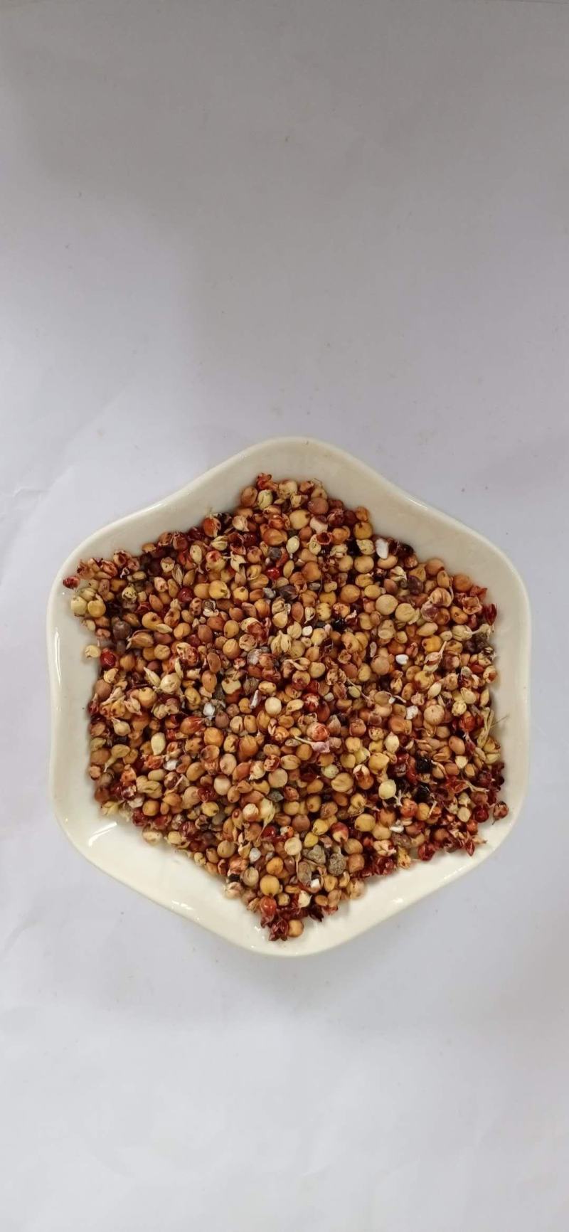 【有好货呦】碎高粱，厂家直销，量大优惠，品质可靠！