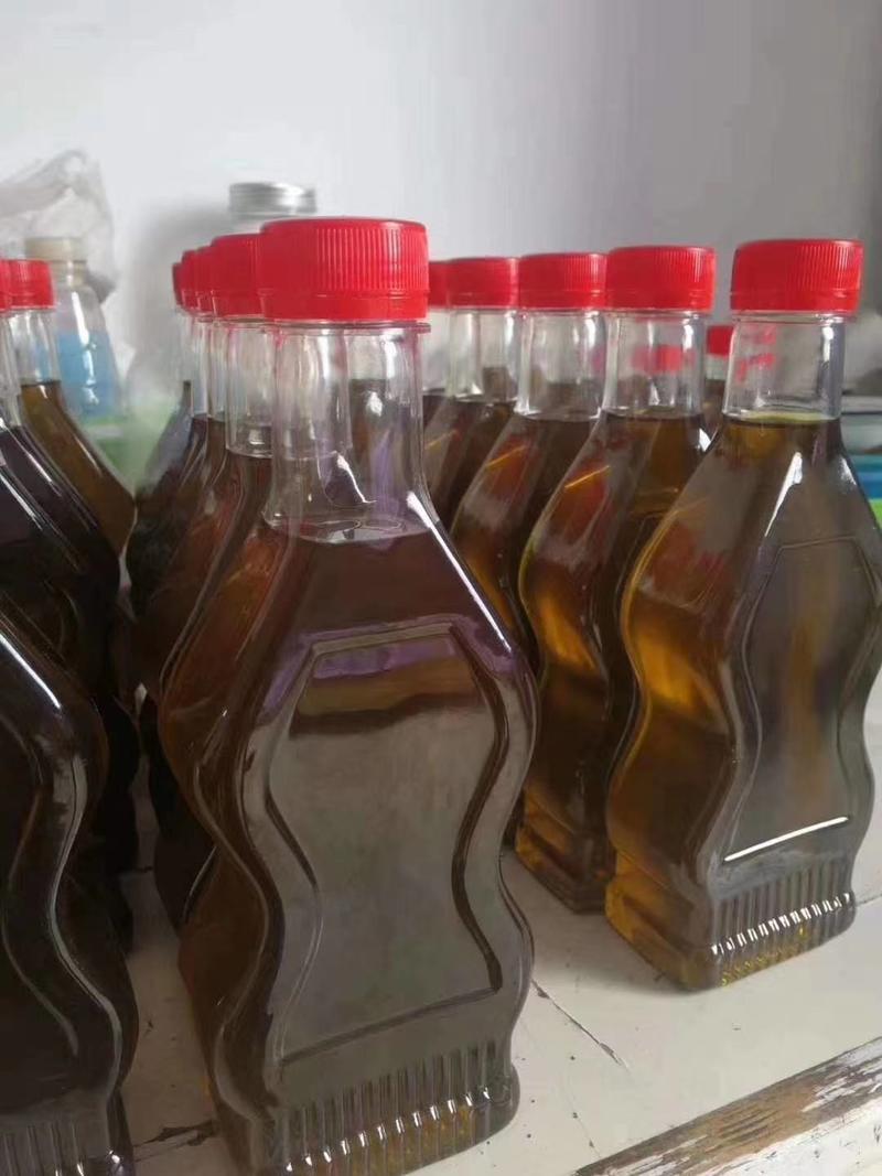 花椒油，正宗汉源花椒油保证品种质量，手工贡椒油