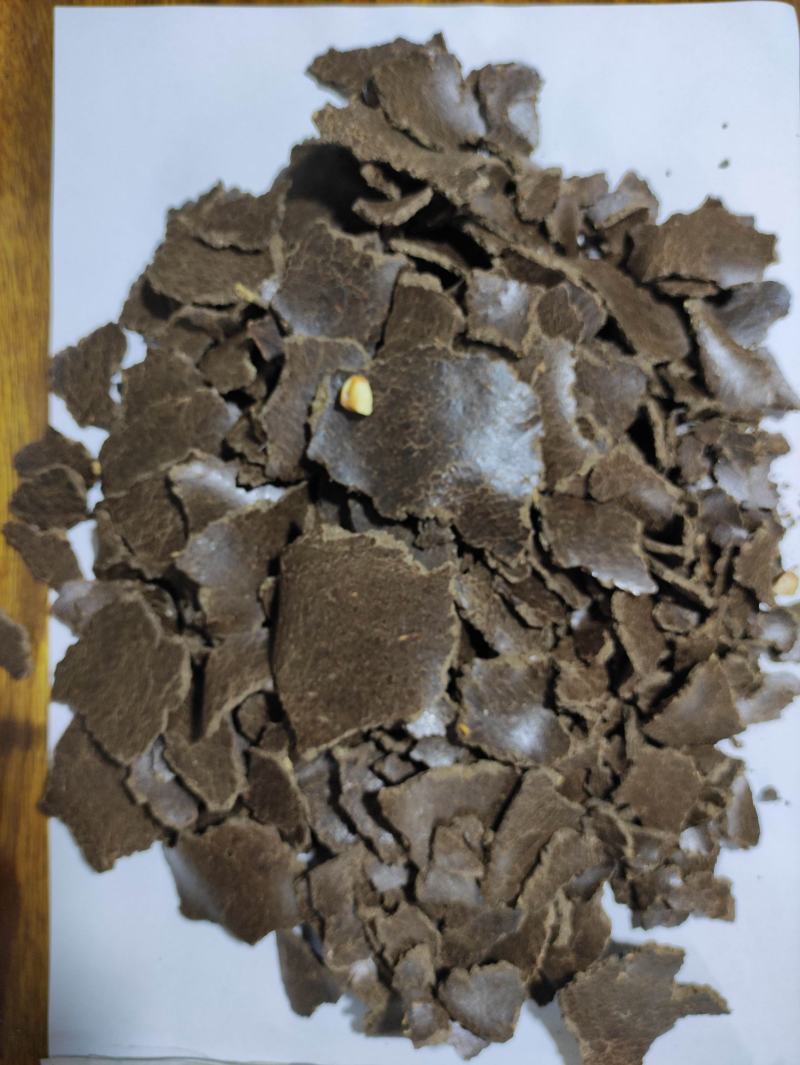 二级花生饼，颜色厚度如图，蛋白含量26，粗脂肪6，