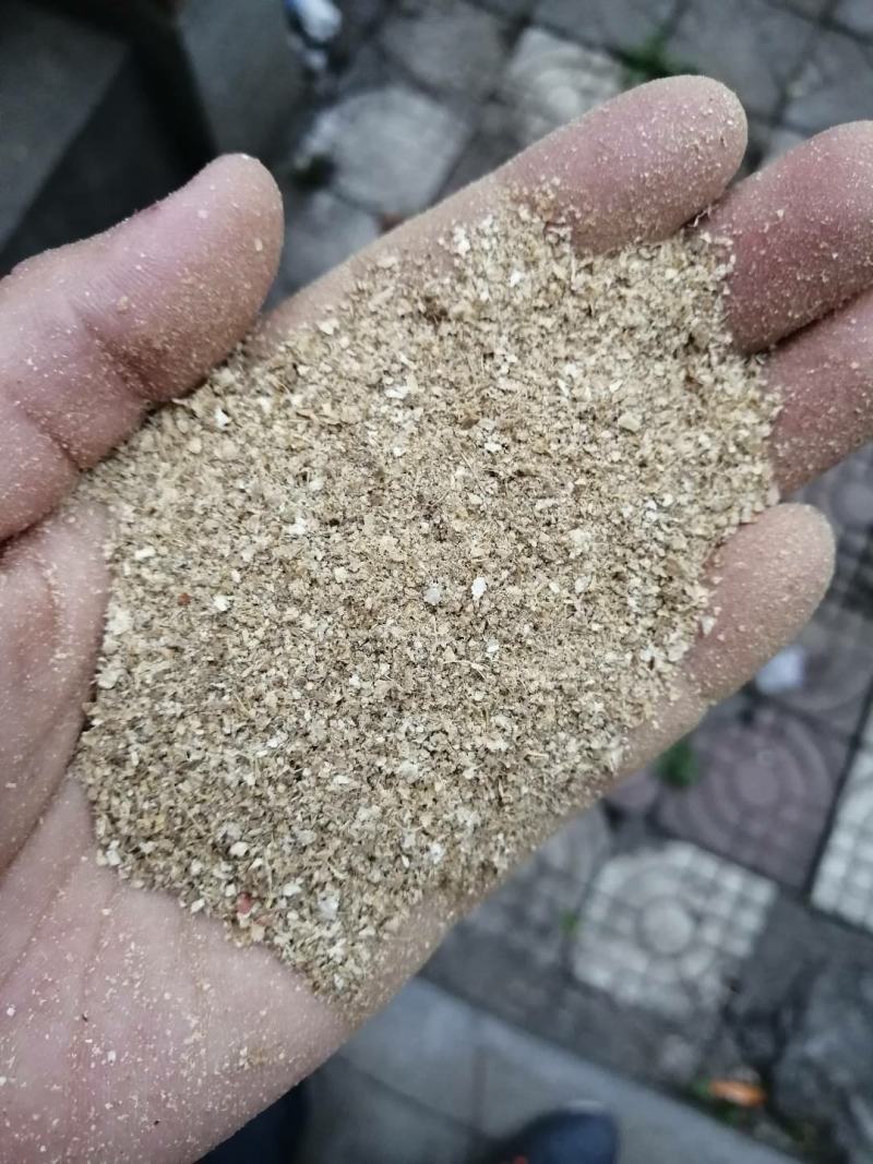 花生壳粉，常年有货，直径2.5～5毫米，