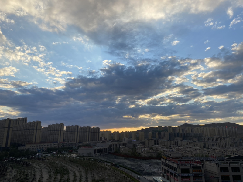 新疆贵族南瓜，口感香甜细腻，板栗味道浓郁，真正的瓜王