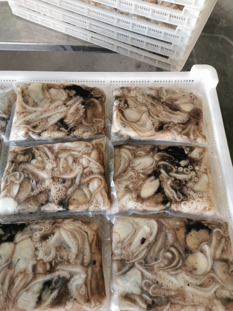 鲜活冷冻的短腿八爪鱼，直接活冻，没泡水，个个带米包