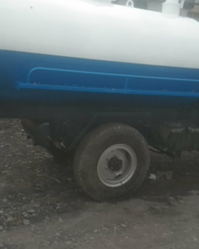 五征全封闭三轮吸粪车吸粪车，3方大灌农用吸粪车