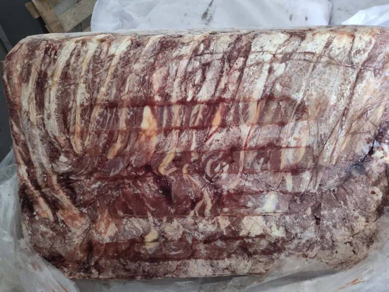 蒙古国正关马肉，超码四分体冷冻马肉，精修，去油