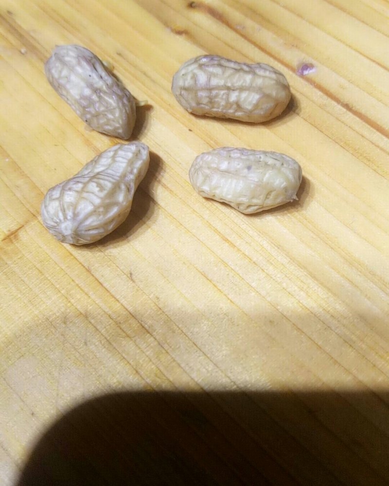 2020年新鲜花生果现在上市，有老板愿意合作的吗？