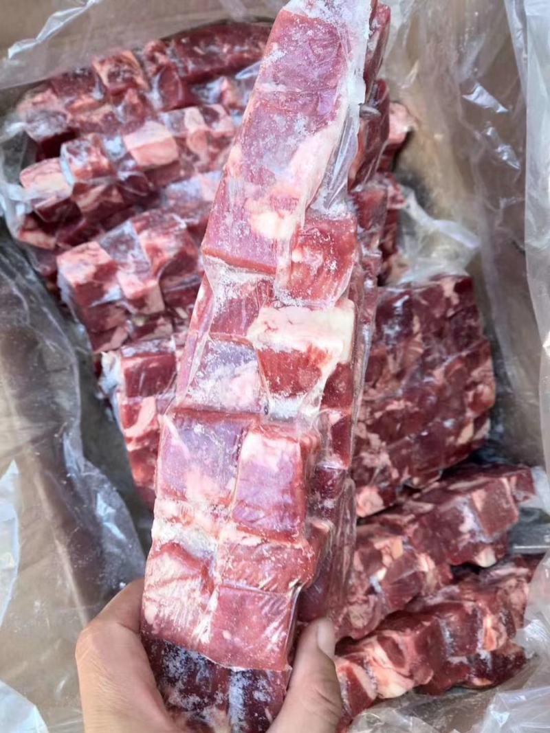 牛肉粒不碎不散瘦度高现货供应烧烤必备