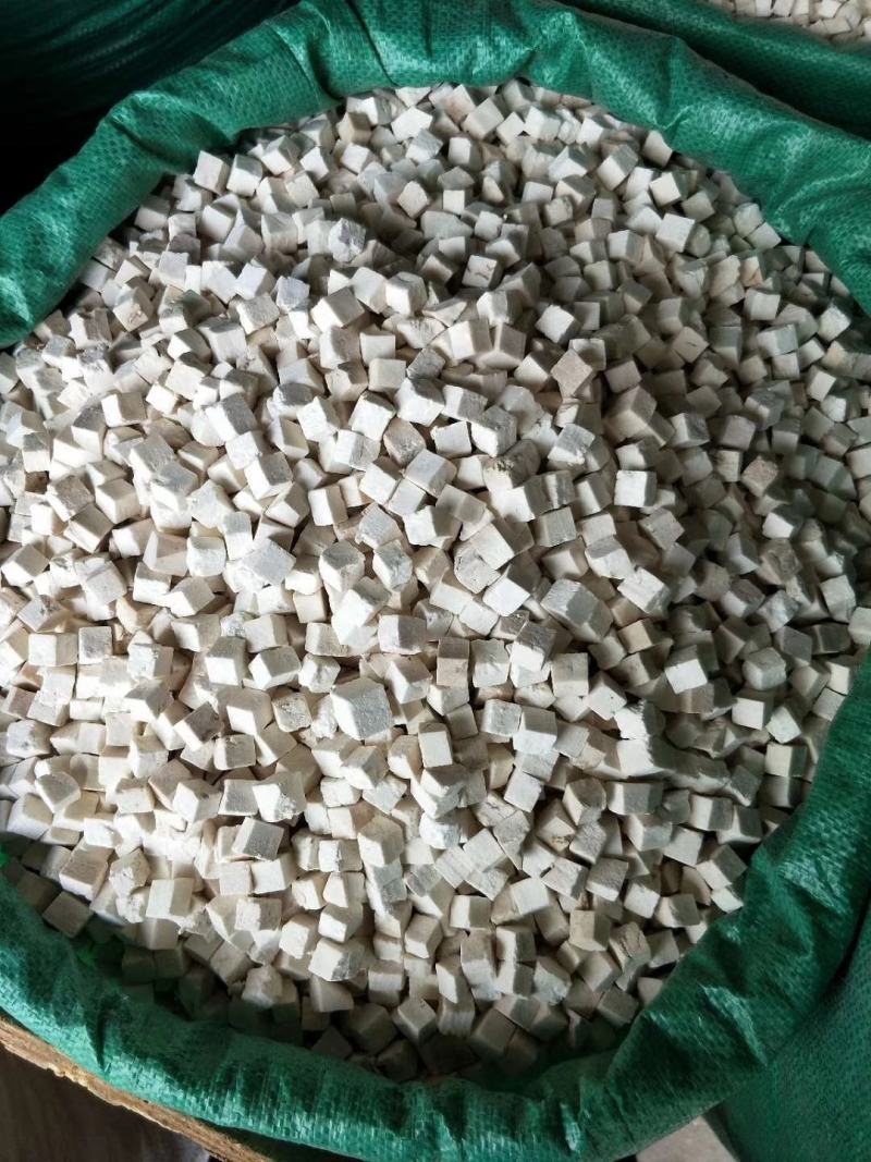 云苓中药材批发供应云苓无硫白茯苓块优质茯苓丁无硫茯苓粒