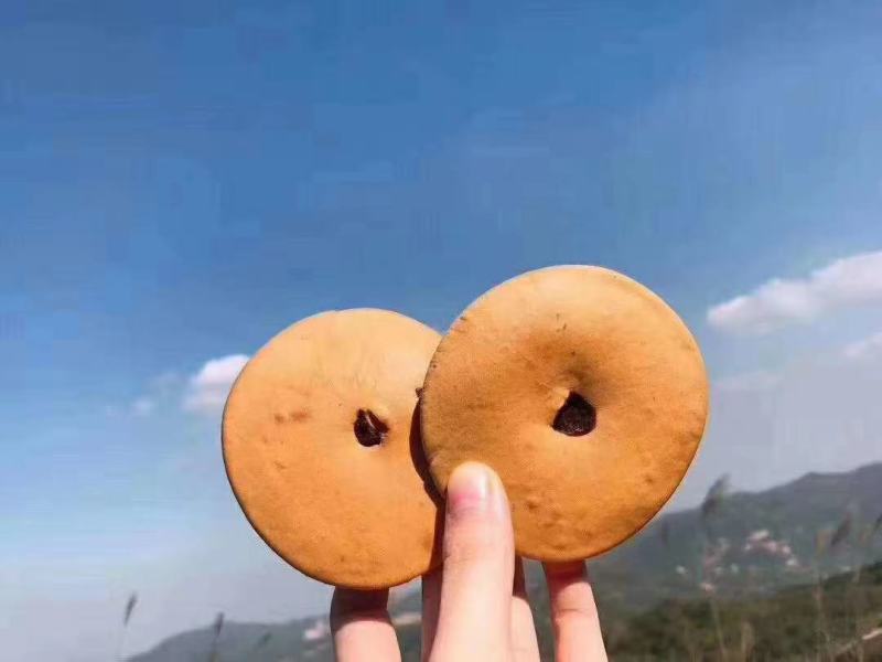 网红爆款肚脐饼，也有人叫红糖饼