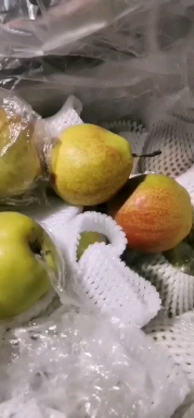 玉露香，红度大，果面干净，入口即化，口感细腻